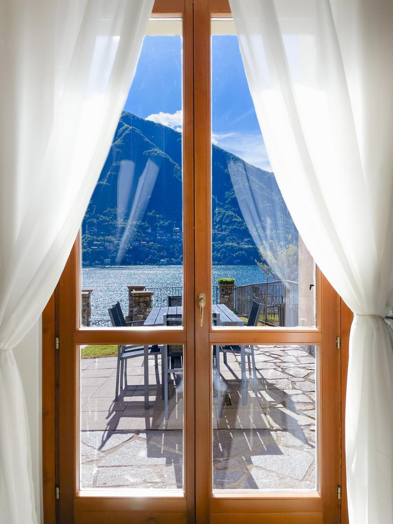 Villa Luminosa Laglio - Private Parking, Garden Экстерьер фото
