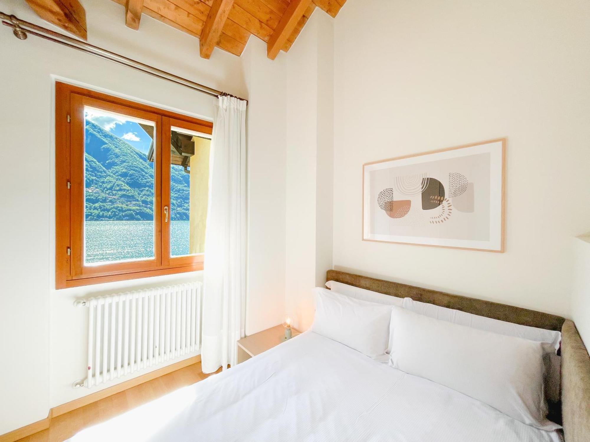 Villa Luminosa Laglio - Private Parking, Garden Экстерьер фото