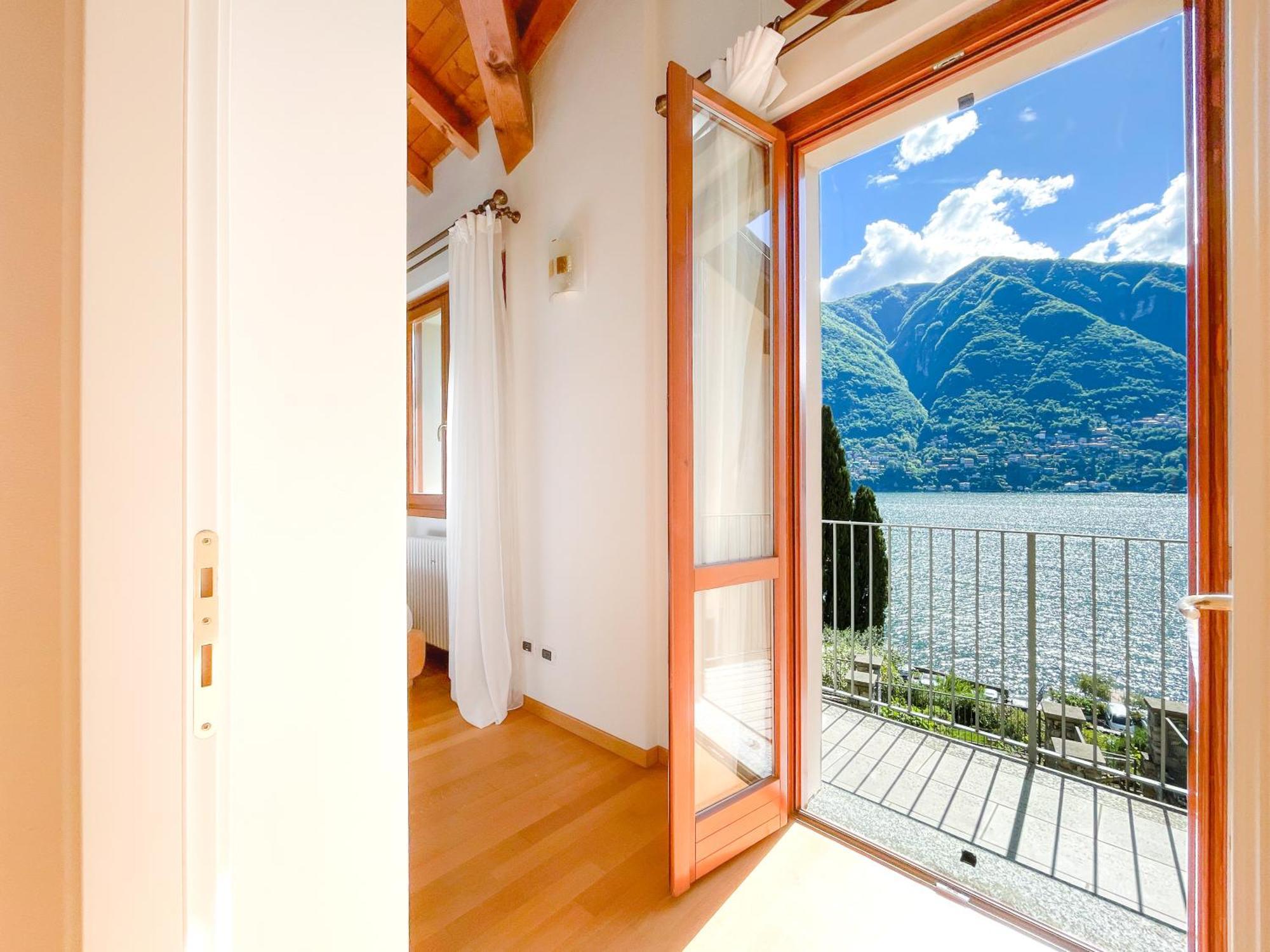Villa Luminosa Laglio - Private Parking, Garden Экстерьер фото