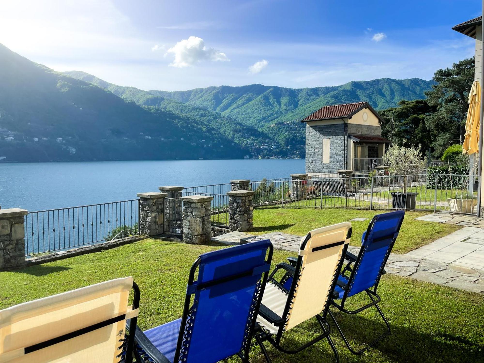Villa Luminosa Laglio - Private Parking, Garden Экстерьер фото